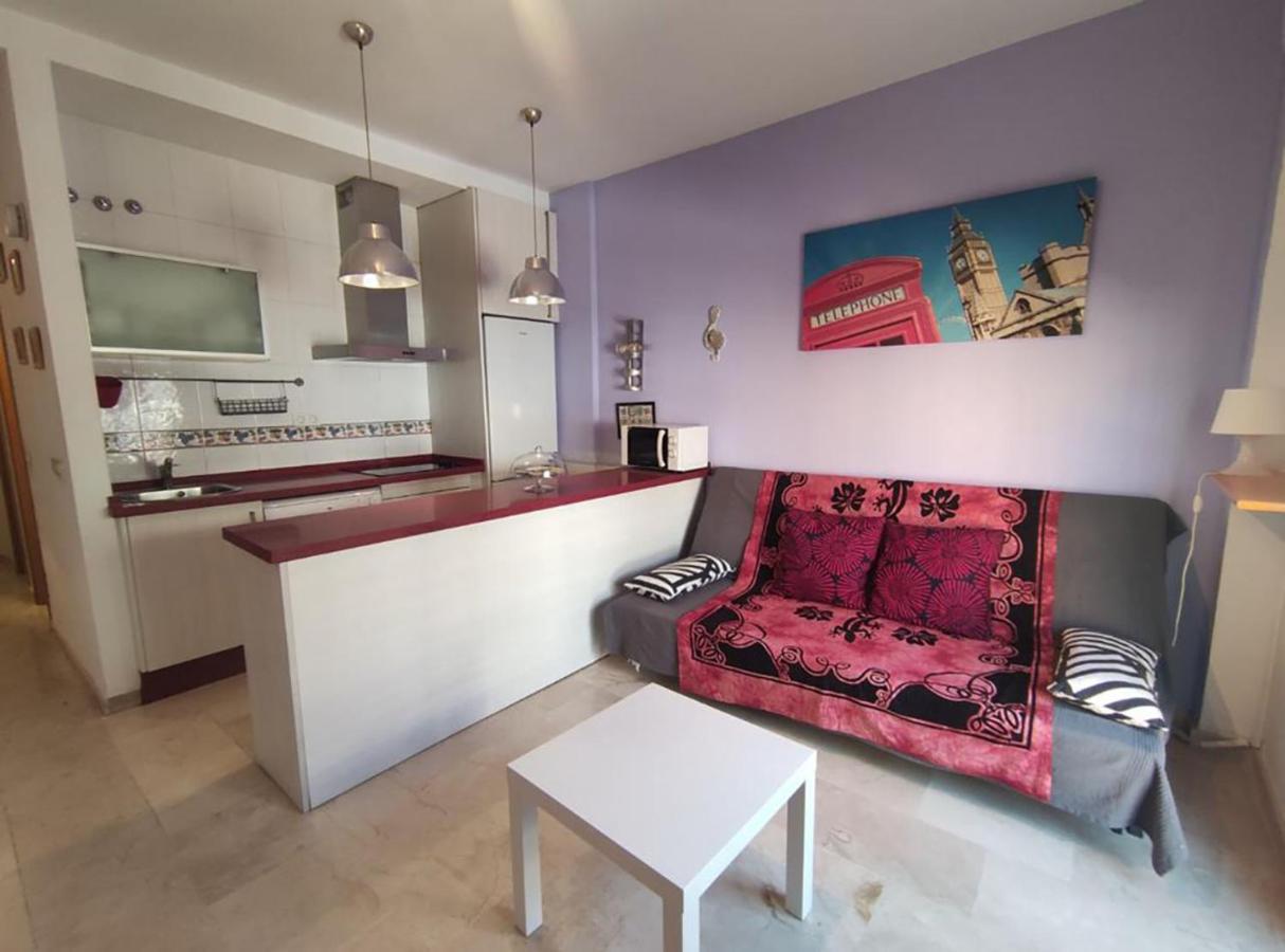 Apartment Charming Walk To Sights Málaga